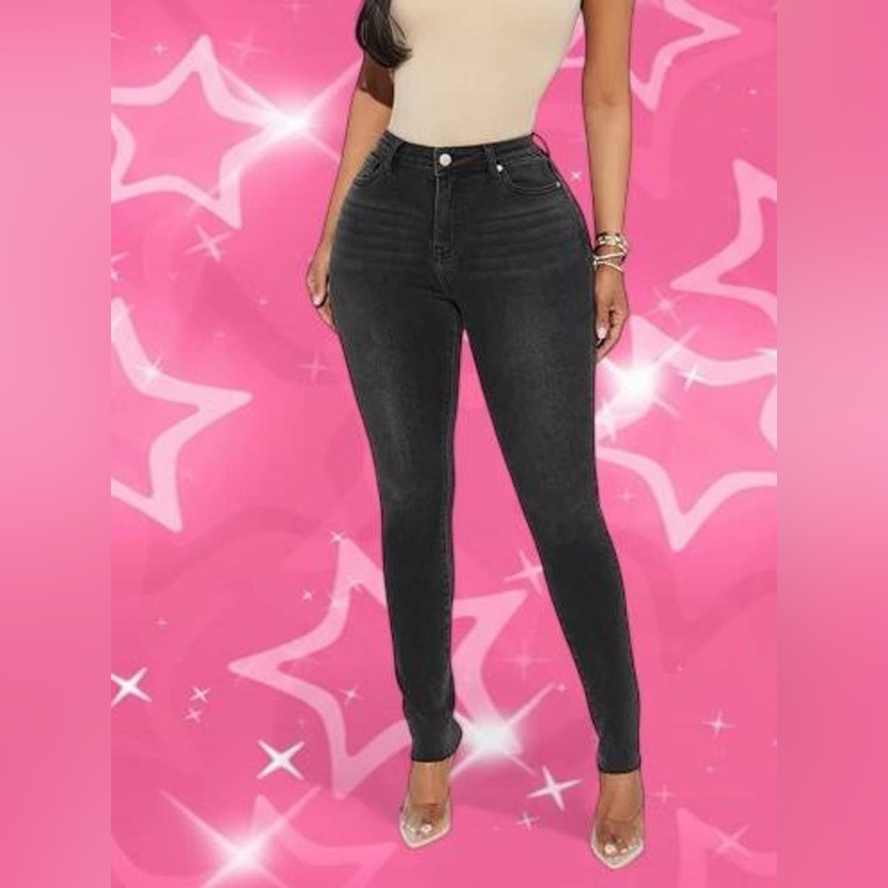 Fashion Nova Black High-Waist Skinny Jeans
